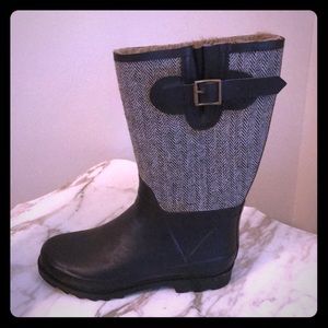 Herringbone rain boots - size 8 - NWOT